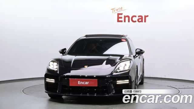 2025 Porsche Panamera 4.0 GTS