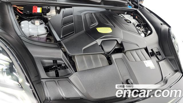 2023 Porsche Cayenne