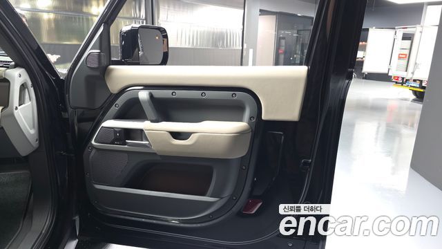 2024 Land Rover Defender
