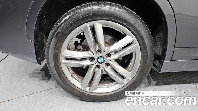 2021 BMW X1