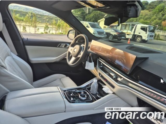2025 BMW X6