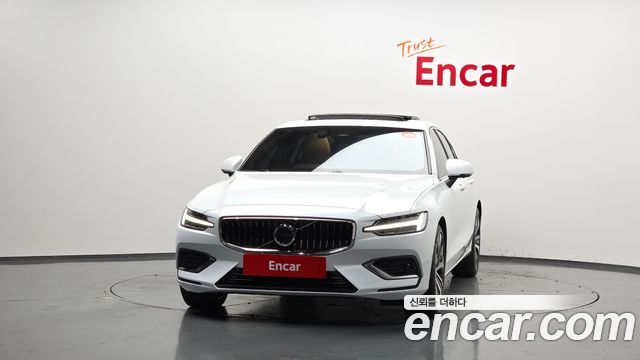 2024 Volvo S60