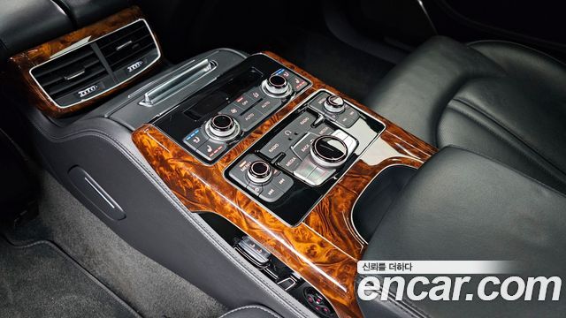 2011 Audi A8 D4