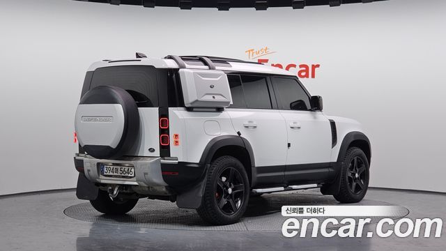 2020 Land Rover Defender 110 D240 SE