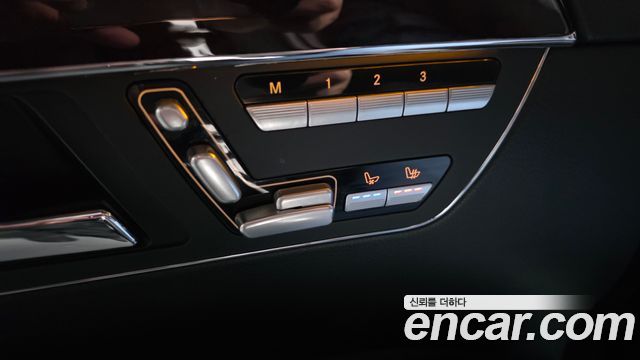2012 Mercedes-Benz S-Class W221