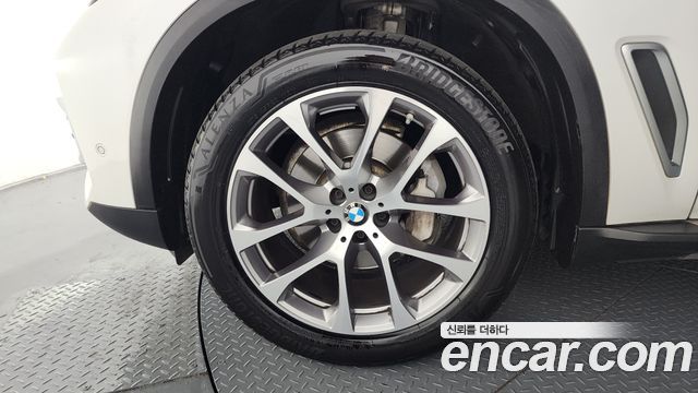 2019 BMW X5 xDrive 30d xLine