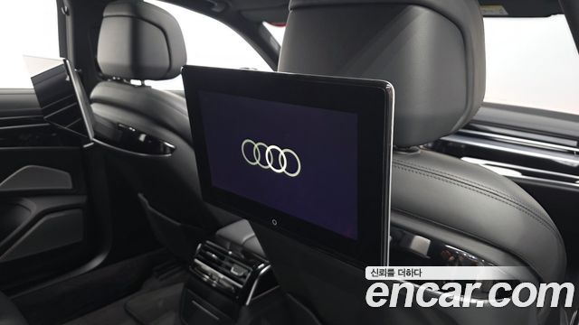 2021 Audi A8