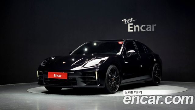2025 Porsche Panamera