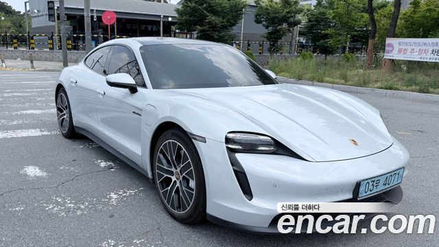 2021 Porsche Taycan
