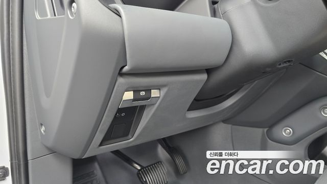 2024 Land Rover Defender