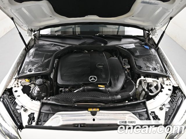 2019 Mercedes-Benz C-Class W205 C200