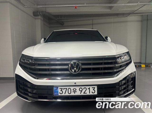 2026 Volkswagen Touareg