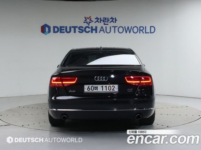 2011 Audi A8 D4