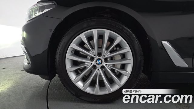 2019 BMW 5-Series