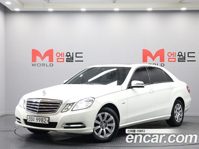 2011 Mercedes-Benz E-Class W212 E200 CGI