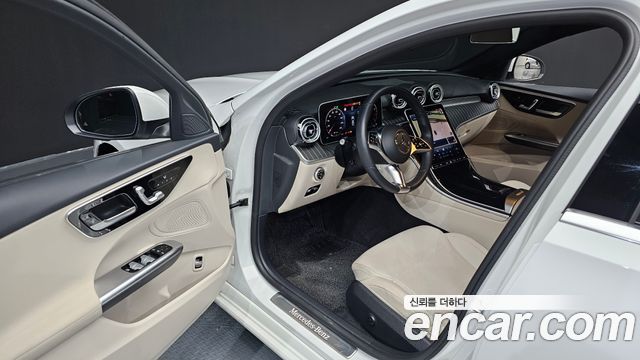 2023 Mercedes-Benz C-Class W206