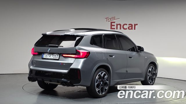 2024 BMW X1