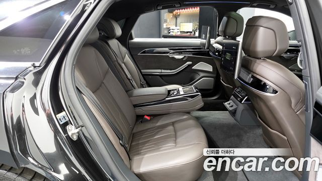 2021 Audi A8