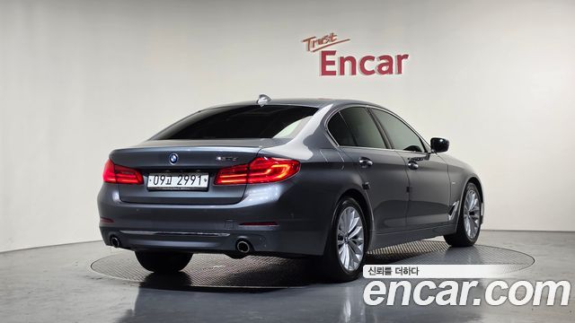 2018 BMW 5-Series