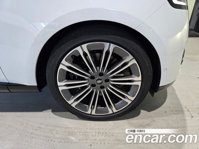 2024 Land Rover Range Rover P530 AB