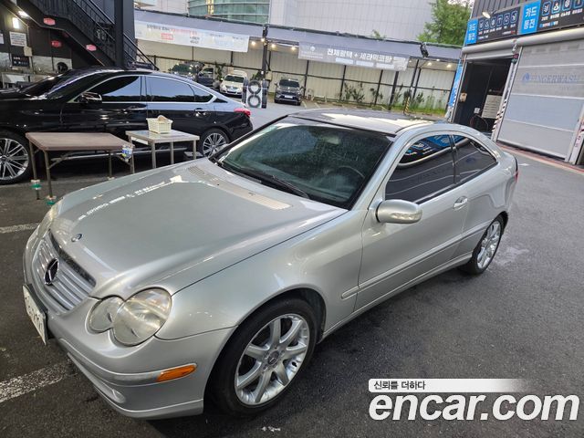 2003 Mercedes-Benz C-Class W203