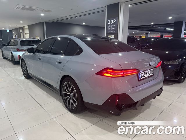 2024 BMW 5-Series