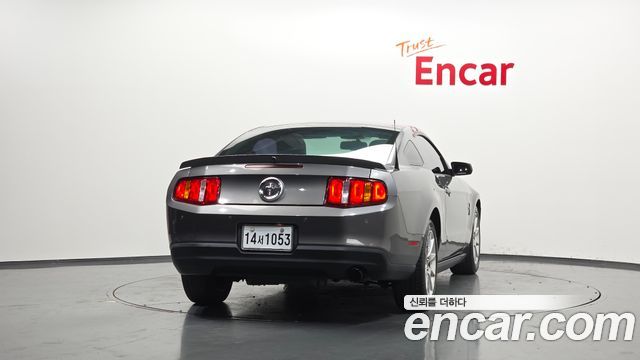 2010 Ford Mustang