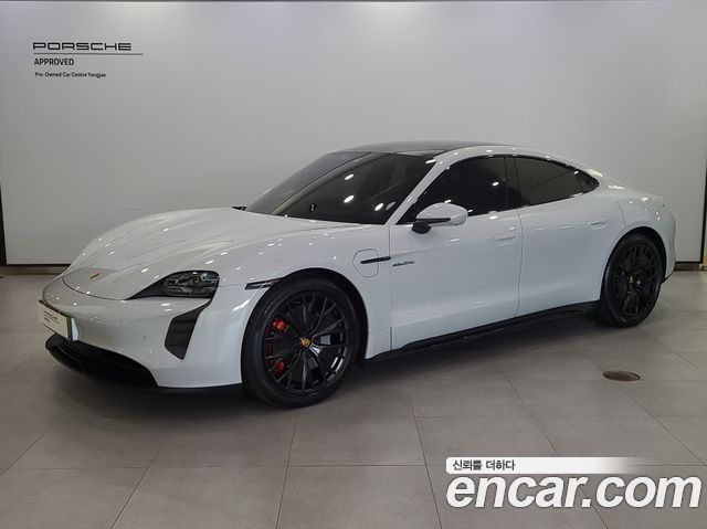 2024 Porsche Taycan GTS