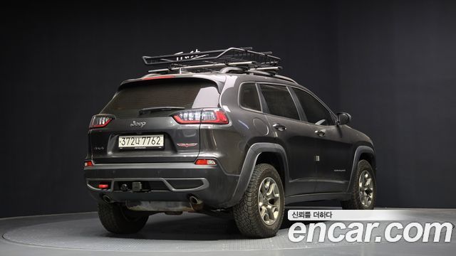 2020 Jeep Cherokee
