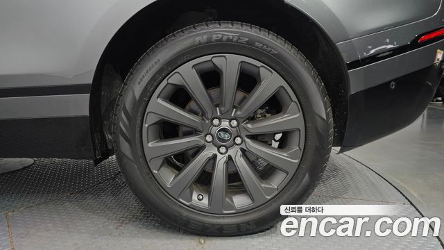 2017 Land Rover Range Rover Velar
