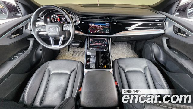 2021 Audi Q8