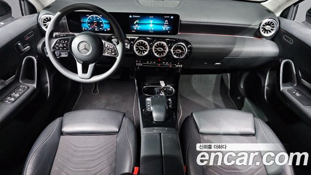 2020 Mercedes-Benz A-Class W177