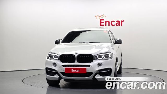 2018 BMW X6 M50d