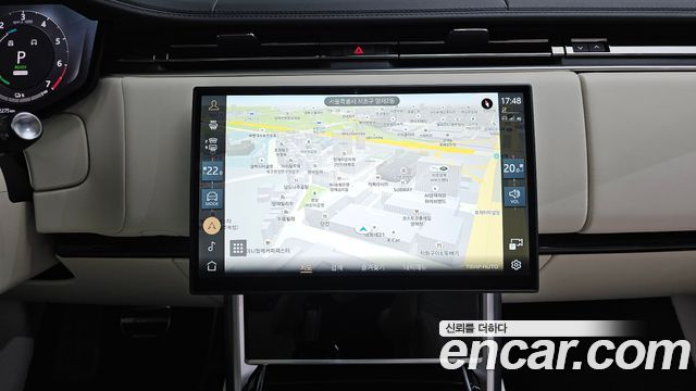 2025 Land Rover Range Rover P550E AB