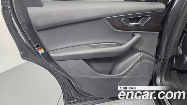 2022 Audi Q7