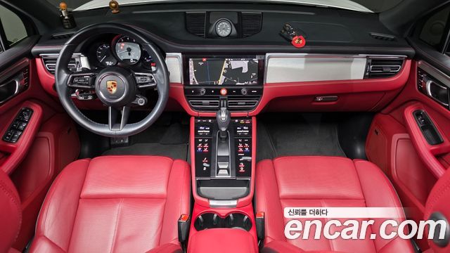 2023 Porsche Macan 2.9 S