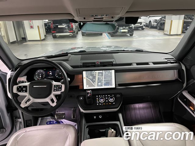 2023 Land Rover Defender 110 D300 HSE